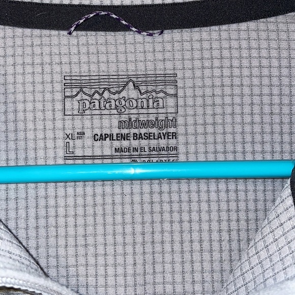 Patagonia base layer 1/4 zip - Picture 2 of 4